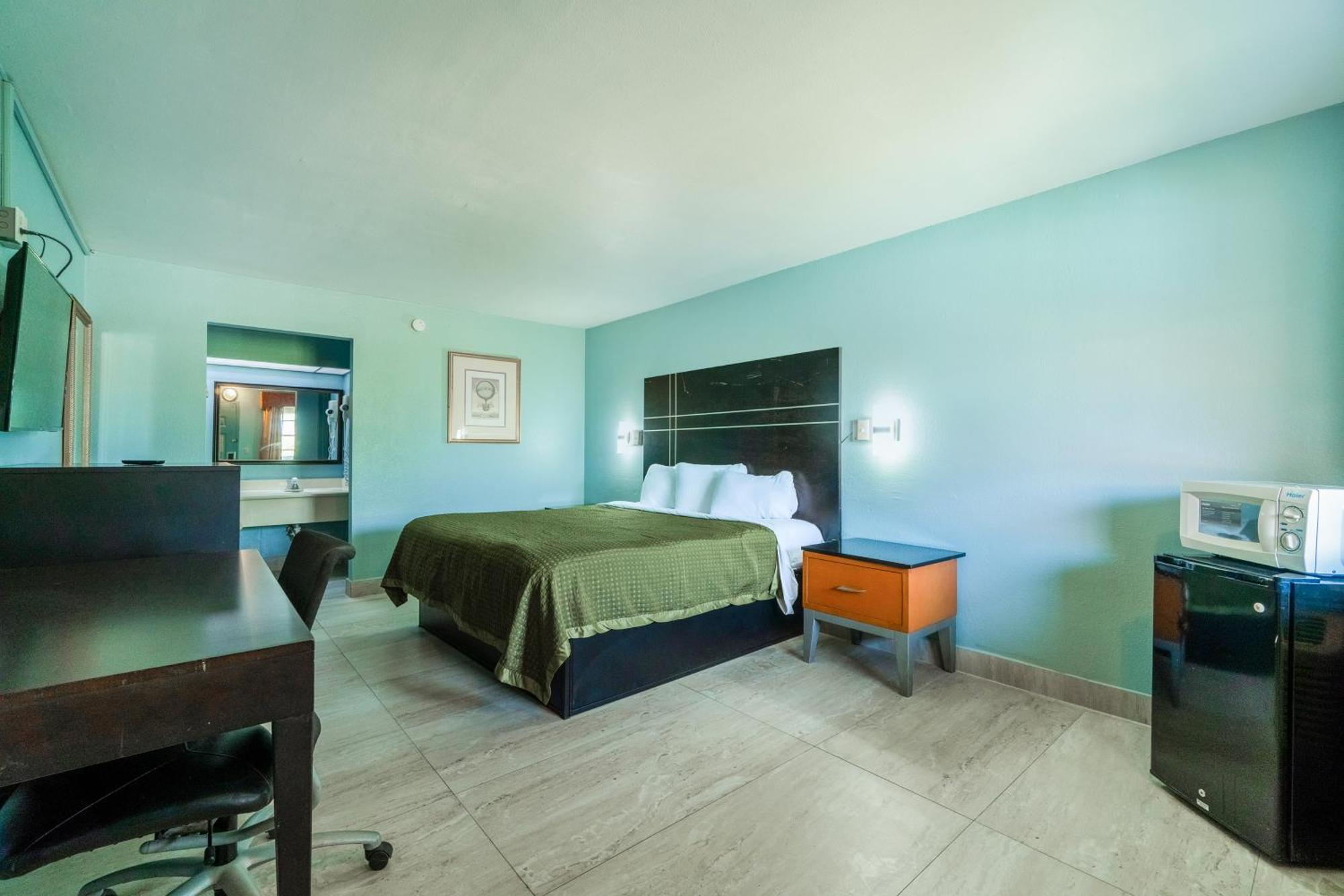 Lone Star Inn & Suites By Oyo Harlingen Tx Buitenkant foto
