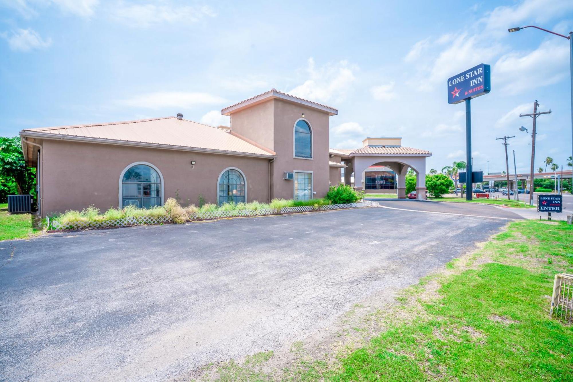 Lone Star Inn & Suites By Oyo Harlingen Tx Buitenkant foto